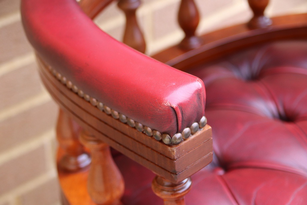 Chesterfield Captains Chair - Image 10