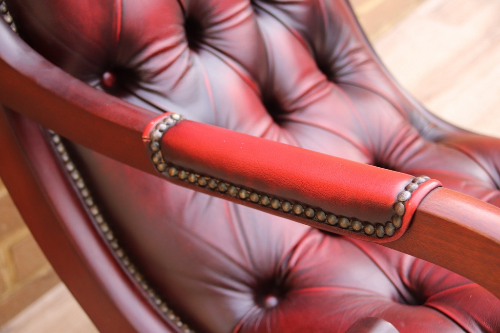 Pair of Chesterfield Slipper Chairs - Image 19