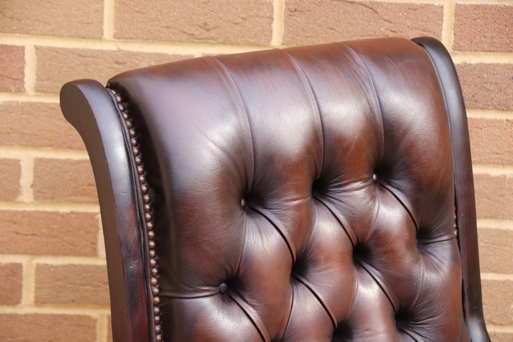 Chesterfield Slipper Chair - Image 10