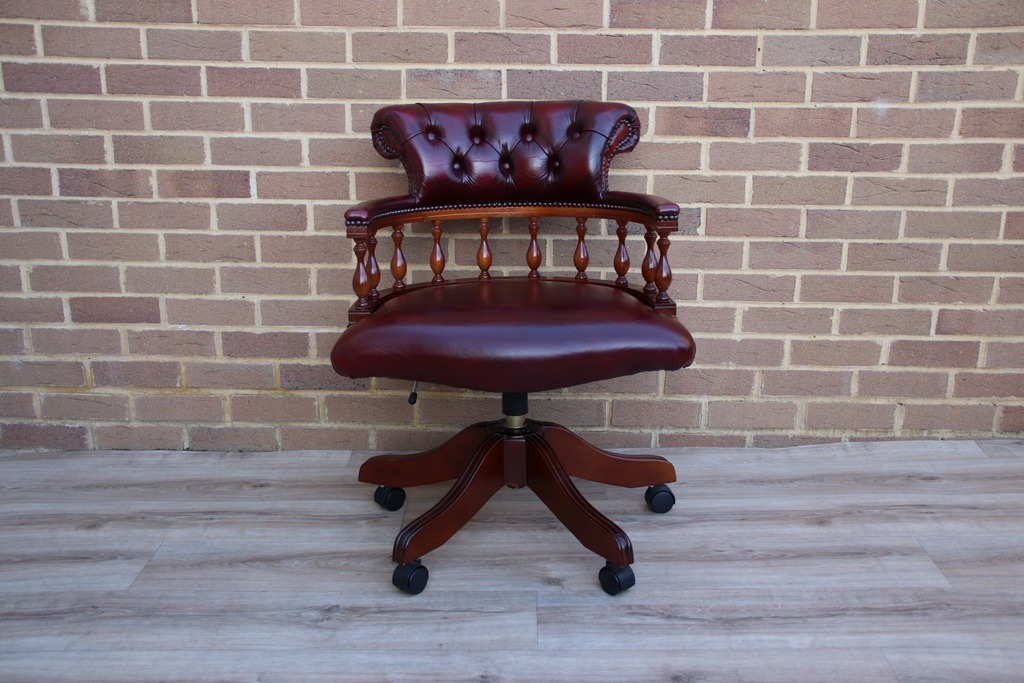 Chesterfield Captains Chair - Image 2