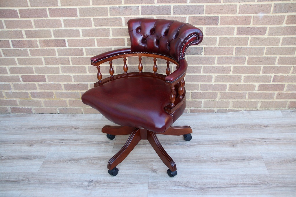 Chesterfield Captains Chair - Image 4