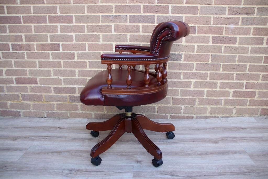 Chesterfield Captains Chair - Image 5
