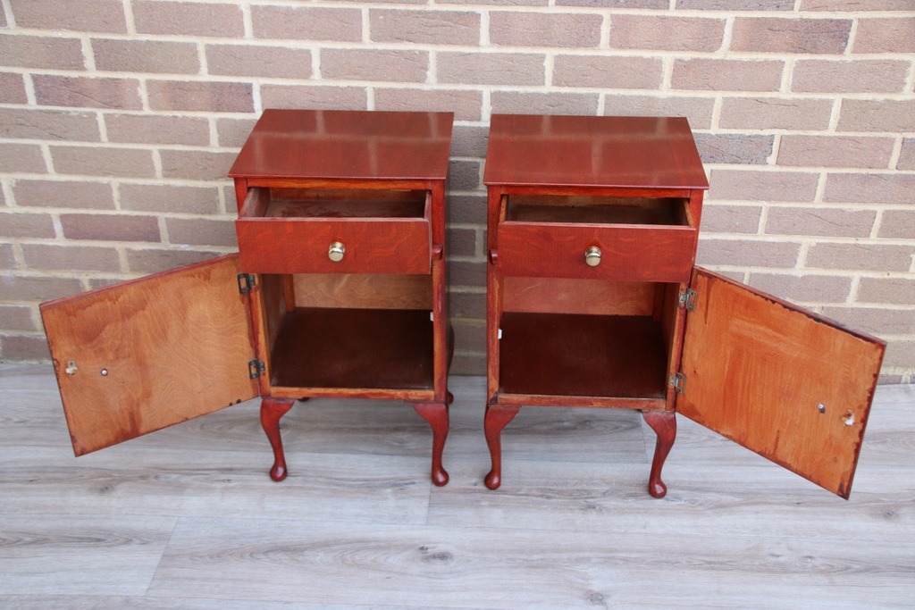 Pair of Queen Anne Bedside Tables - Image 5
