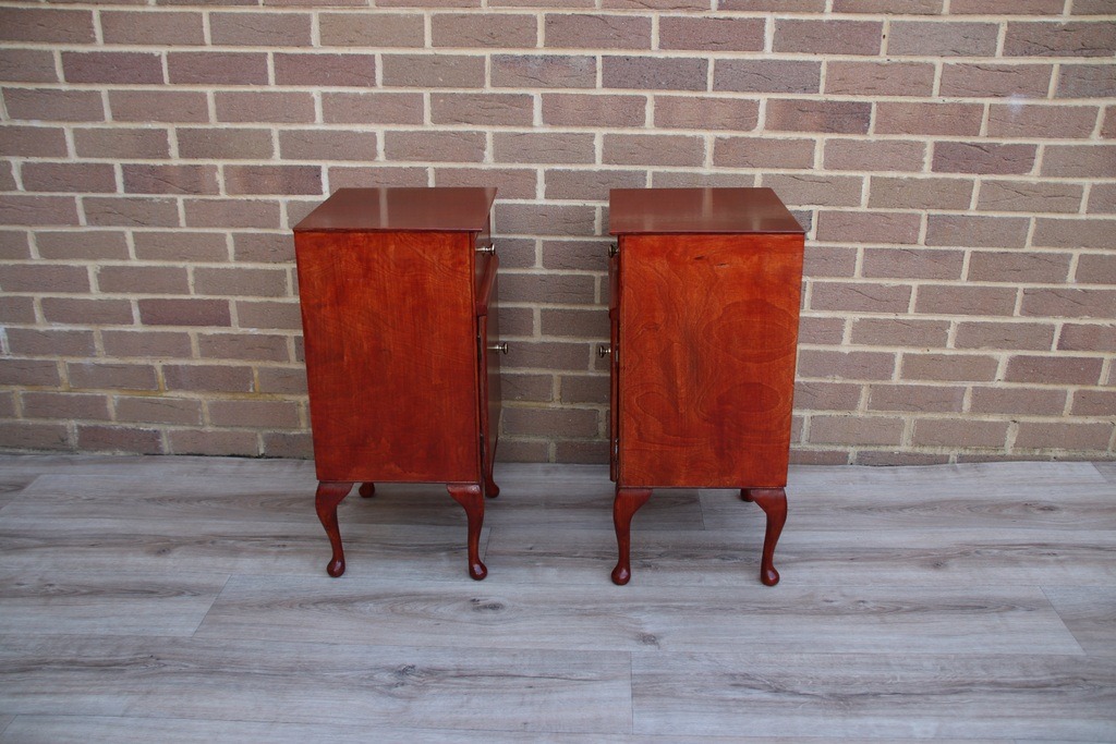 Pair of Queen Anne Bedside Tables - Image 12