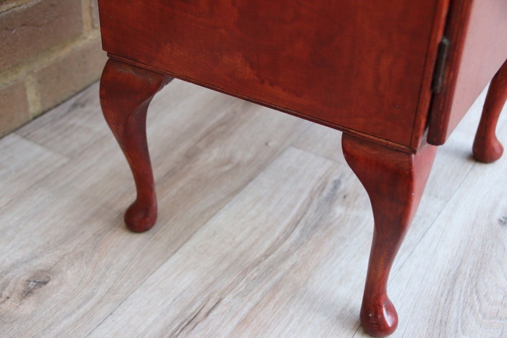 Pair of Queen Anne Bedside Tables - Image 16