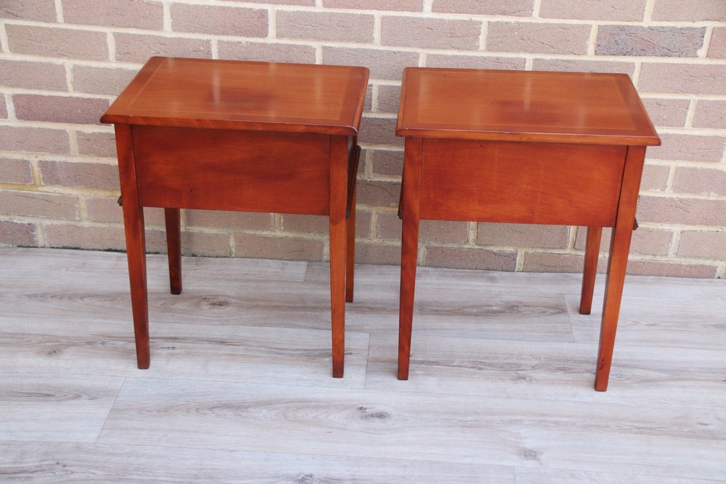 Pair of Compact Bedside Tables - Image 12