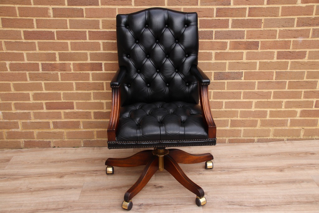 Gainsborough Chesterfield Chair - Image 2
