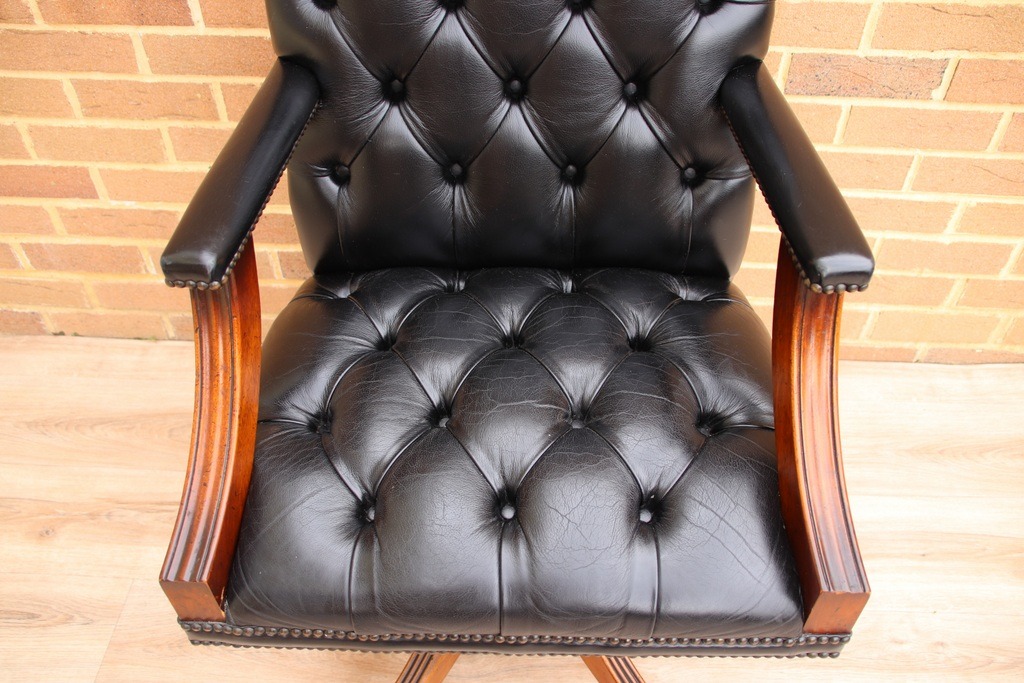 Gainsborough Chesterfield Chair - Image 9
