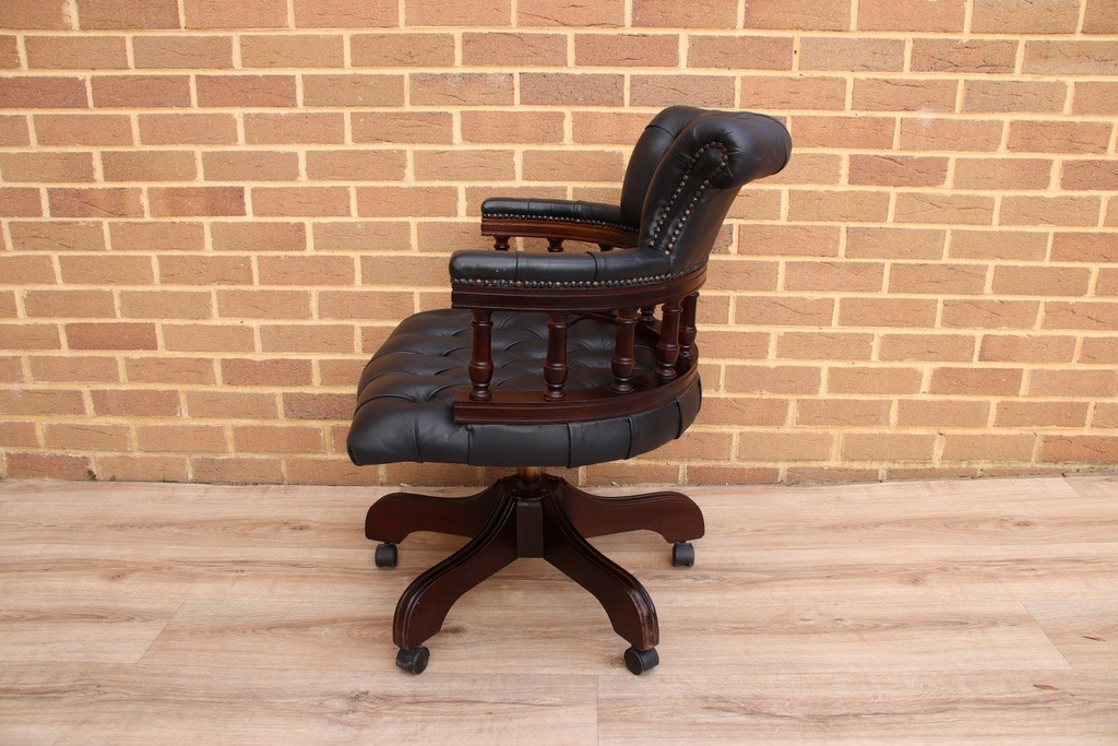 Chesterfield Captains Chair - Image 6