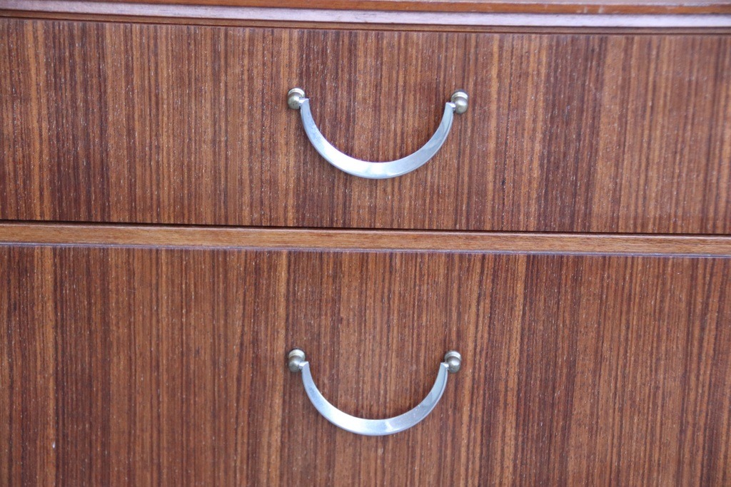Meredew Chest of Drawers - Image 18