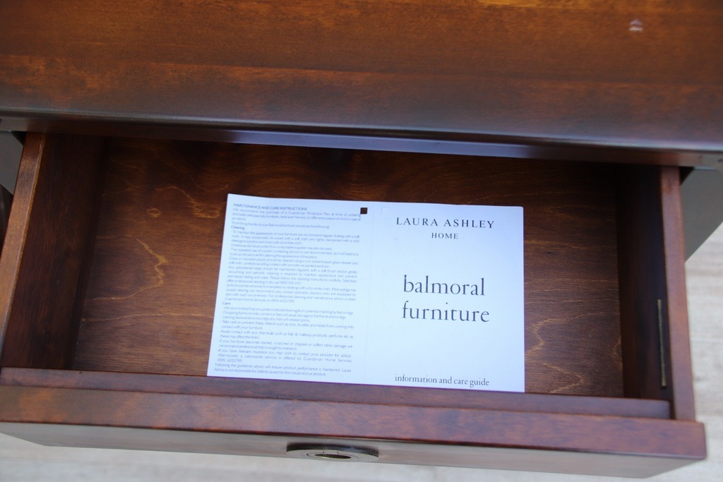Pair of Laura Ashley Balmoral Bedside Tables - Image 7