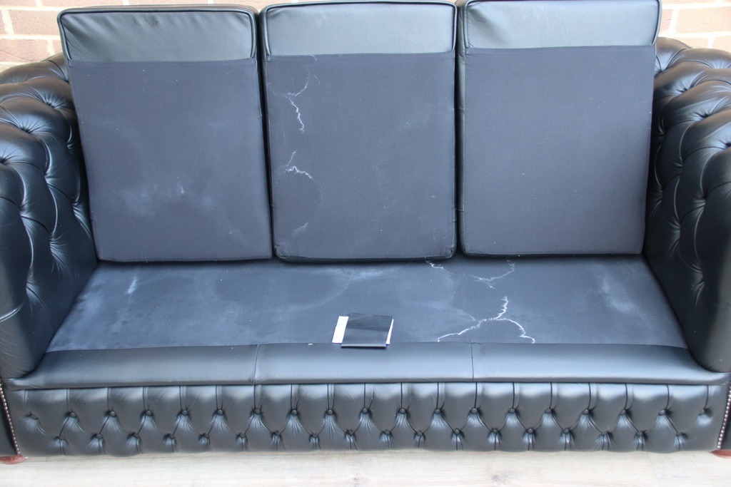 Chesterfield Sofa - Image 11