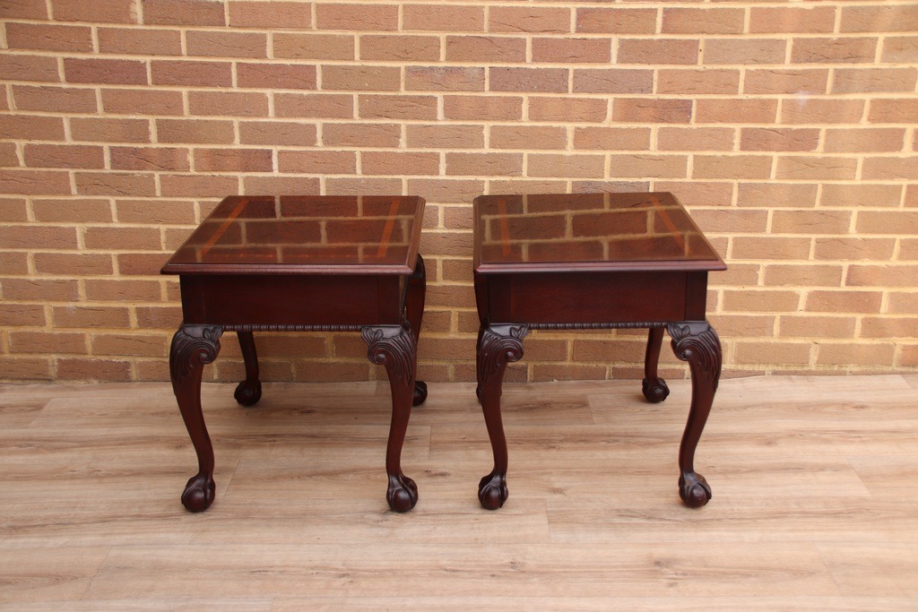 Pair of Thomasville Bedside Tables - Image 11