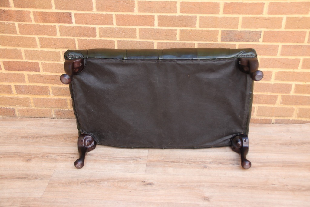 Chesterfield Footstool - Image 7