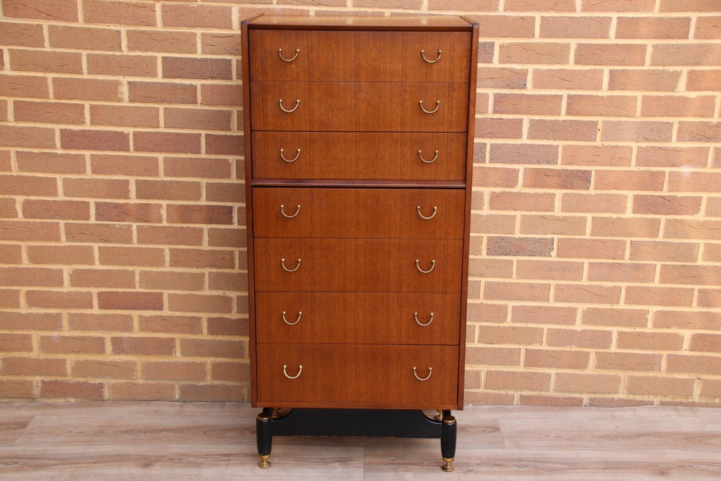 G Plan E-Gomme Chest of Drawers - Image 2