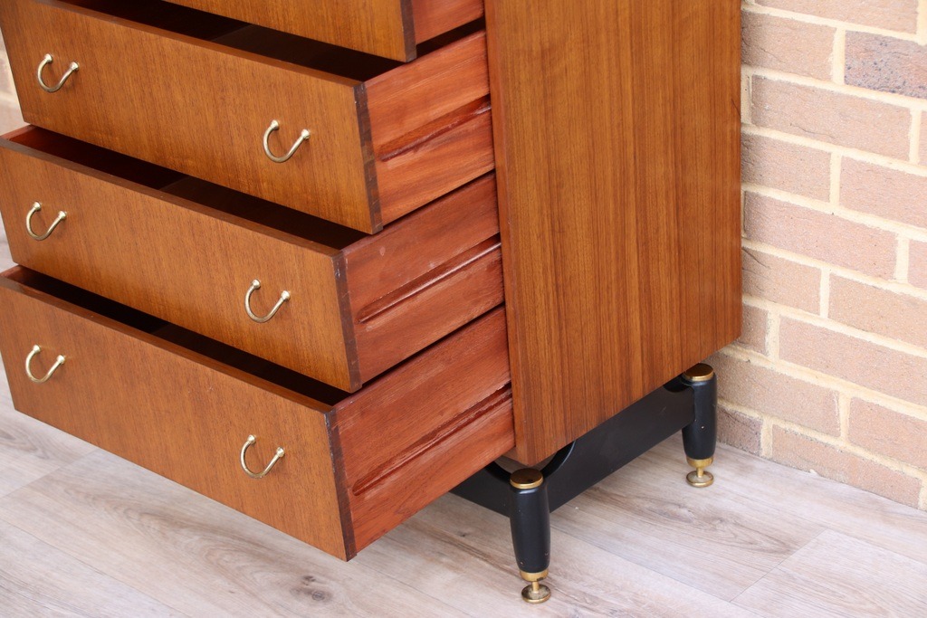 G Plan E-Gomme Chest of Drawers - Image 8