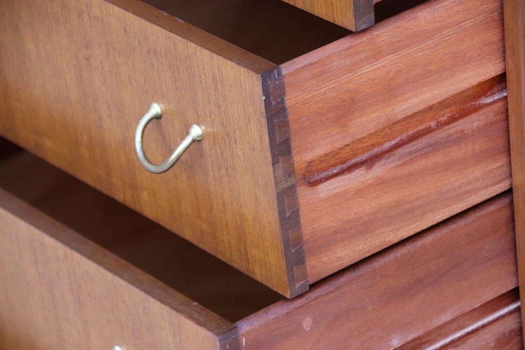 G Plan E-Gomme Chest of Drawers - Image 9