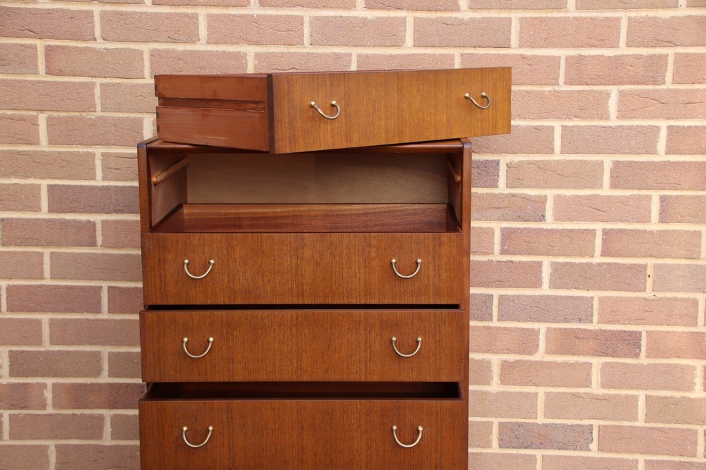 G Plan E-Gomme Chest of Drawers - Image 12