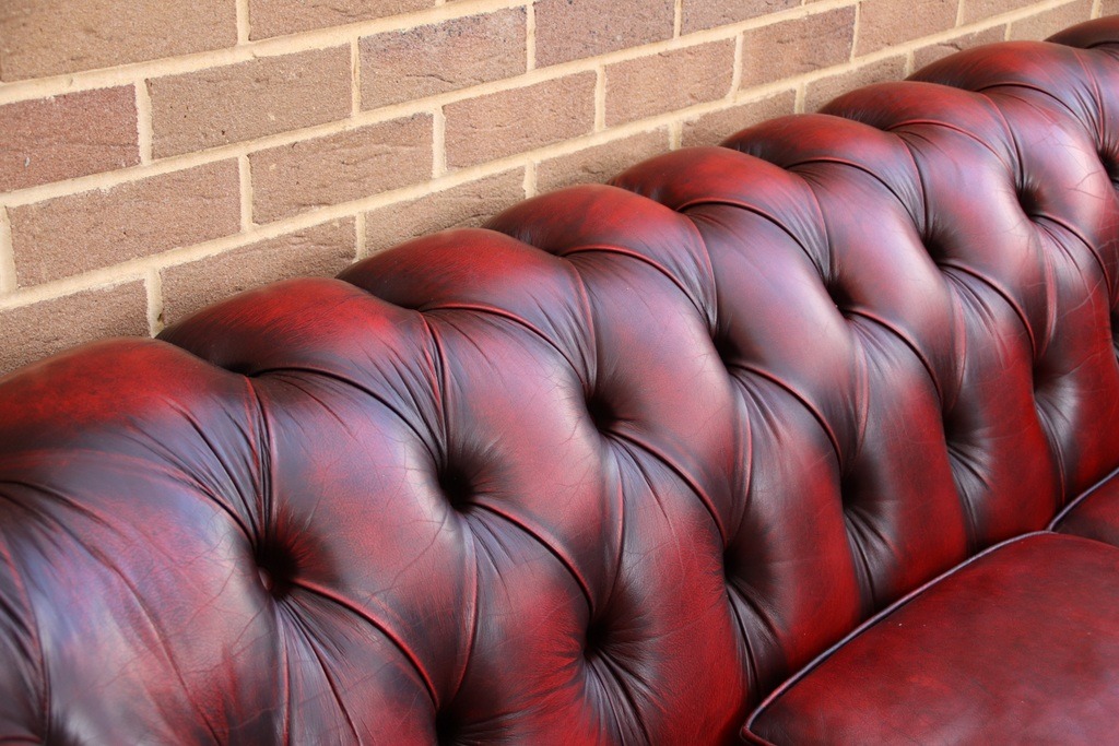 Chesterfield Vintage Sofa - Image 11