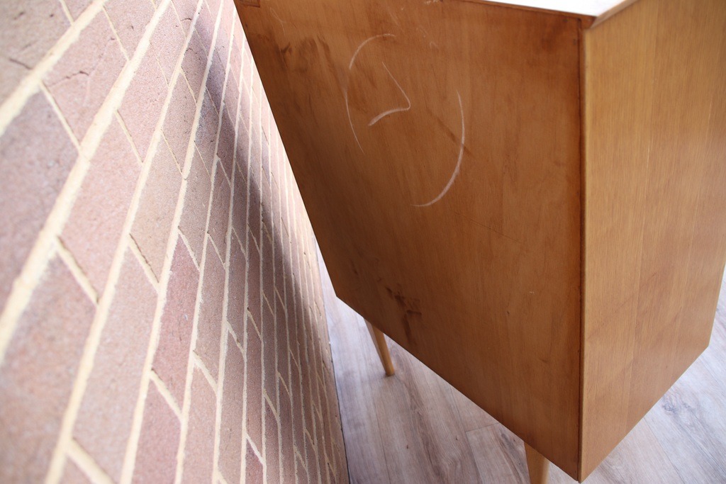 Mid-Century Oak Chest of Drawers - Image 23