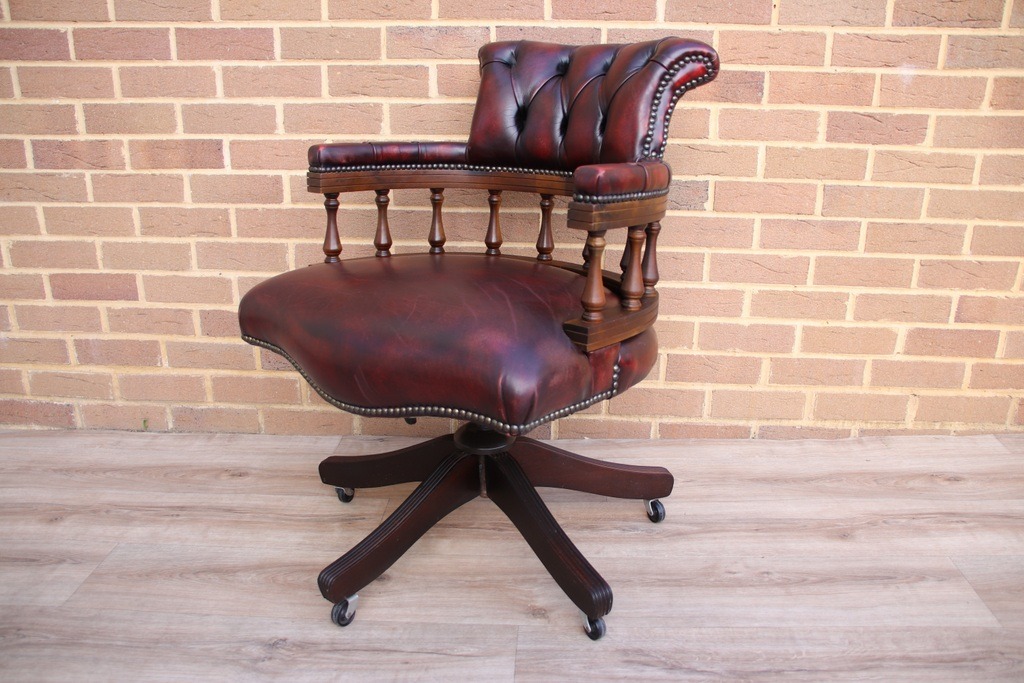 Chesterfield Vintage Ox Blood Captains Chair - Image 3