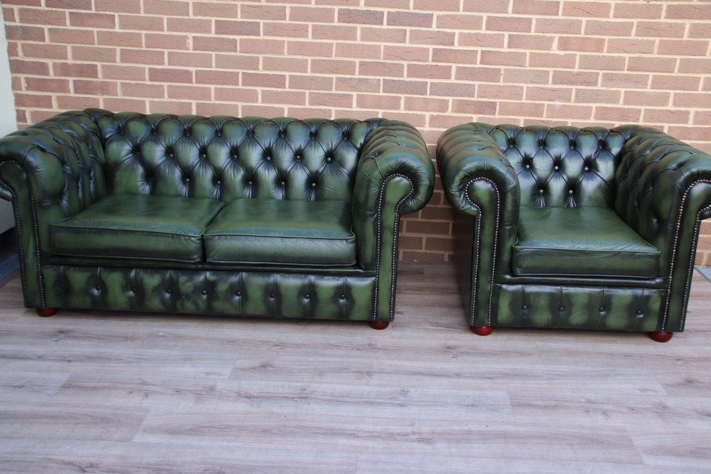 Chesterfield Suite - Image 1