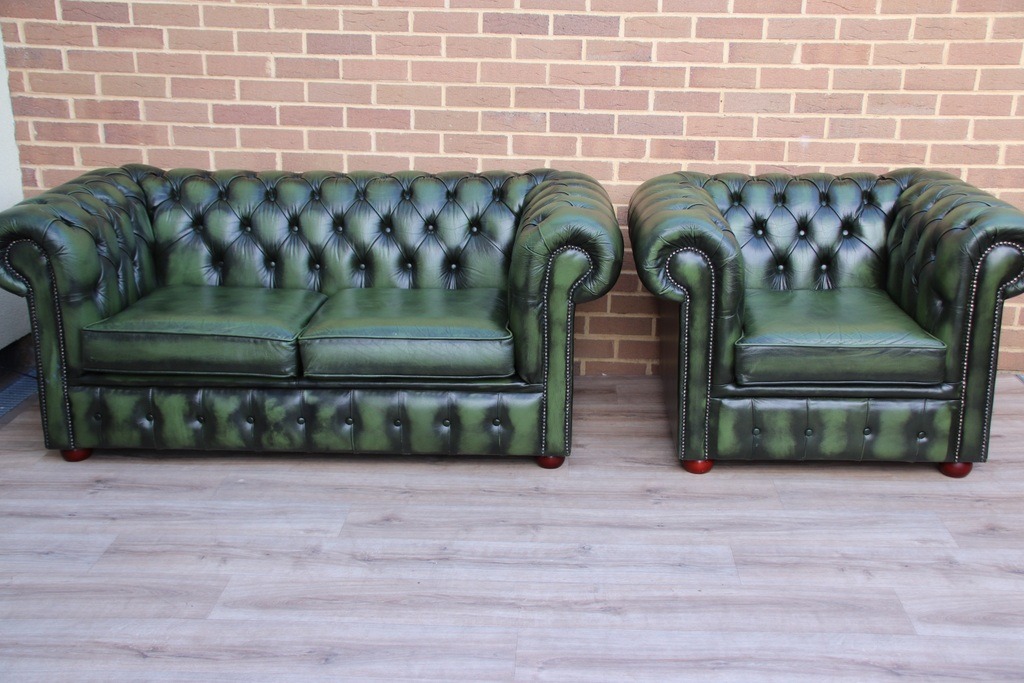 Chesterfield Suite - Image 7