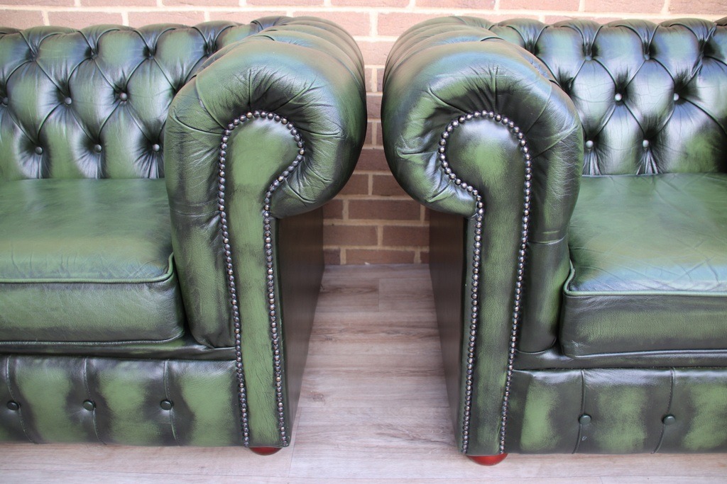 Chesterfield Suite - Image 8