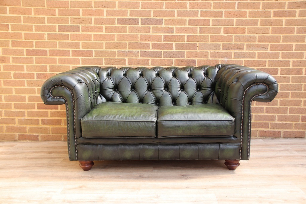 Chesterfield Sofa - Image 3