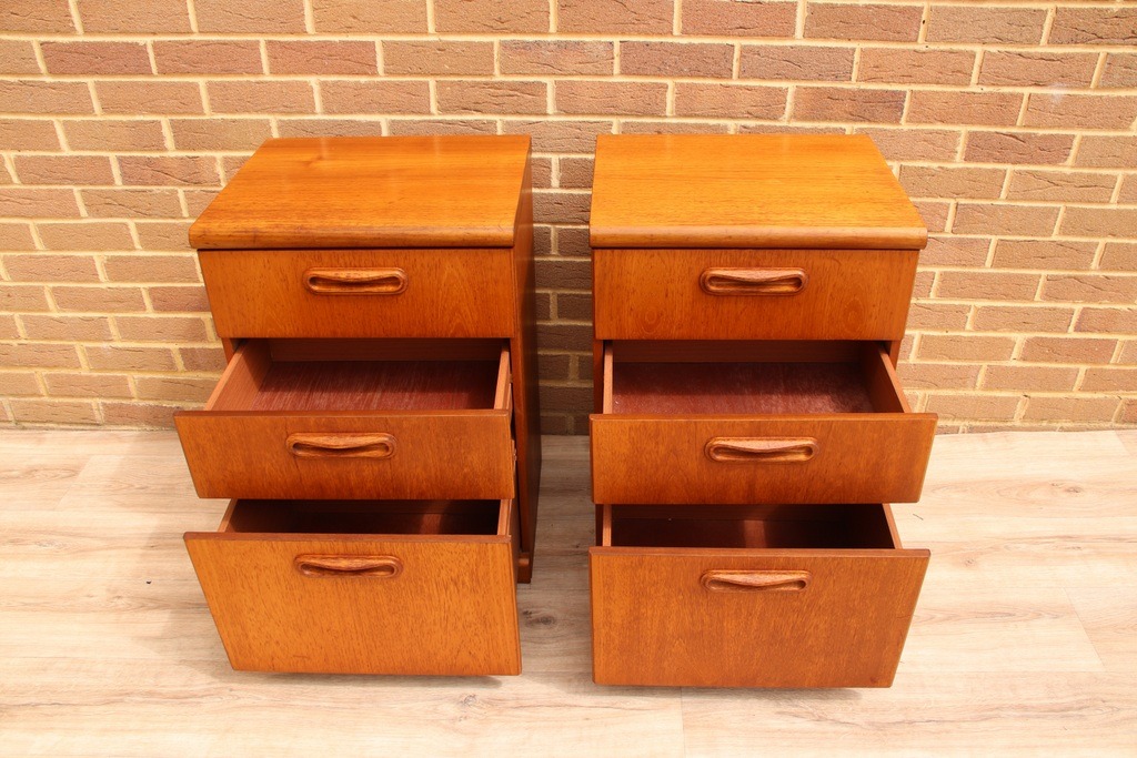 Meredew Bedside Tables - Image 3