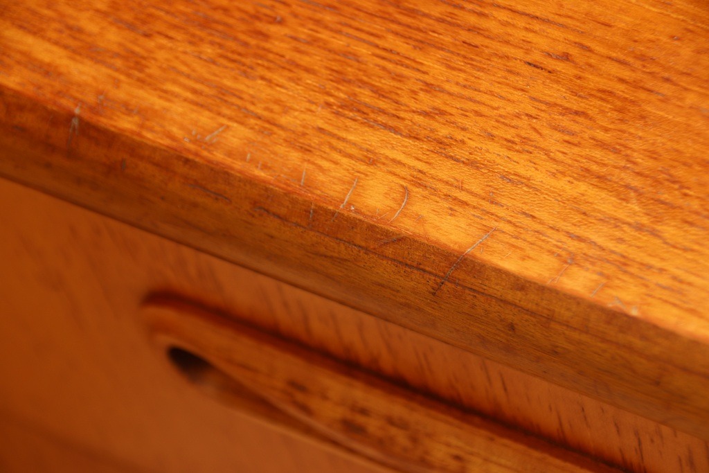 Meredew Bedside Tables - Image 21