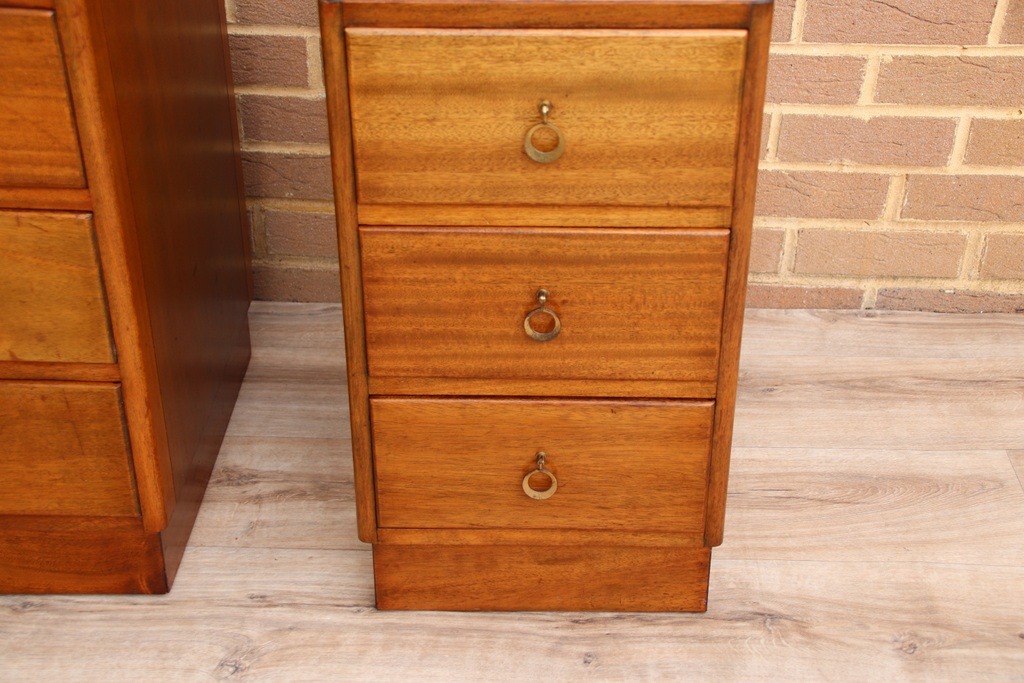 Pair of Mid-Century Oak Bedside Tables - Image 24