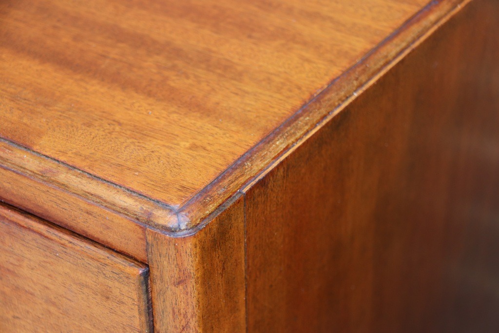 Pair of Mid-Century Oak Bedside Tables - Image 26
