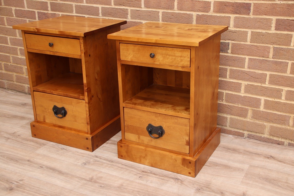 Pair of Laura Ashley Garrat Honey Bedside Tables - Image 2