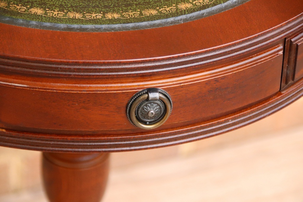 Vintage Side Table  - Image 7