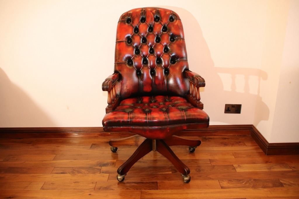 IMG_9351 Chesterfield Vintage Executive Chair - Image 1