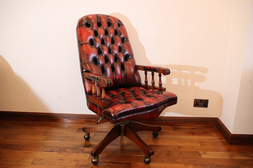 Chesterfield Vintage Executive Chair - Image 6