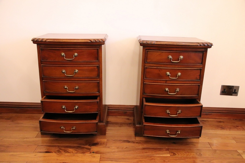 Pair of Solid Wood Bedside Tables - Image 6