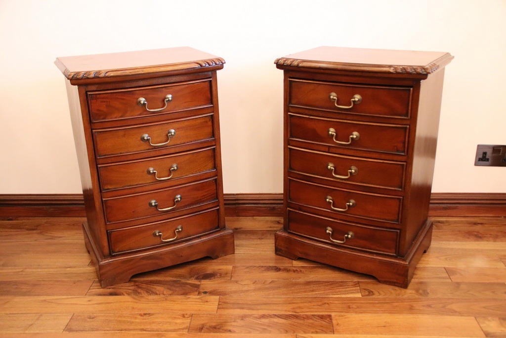 Pair of Solid Wood Bedside Tables - Image 16
