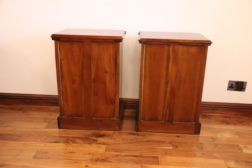 Pair of Solid Wood Bedside Tables - Image 18