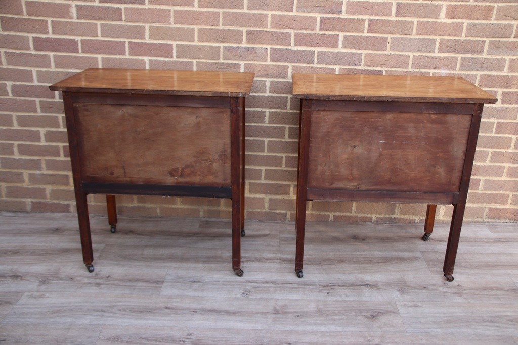 Pair of Edwardian-style Bedside Tables - Image 17