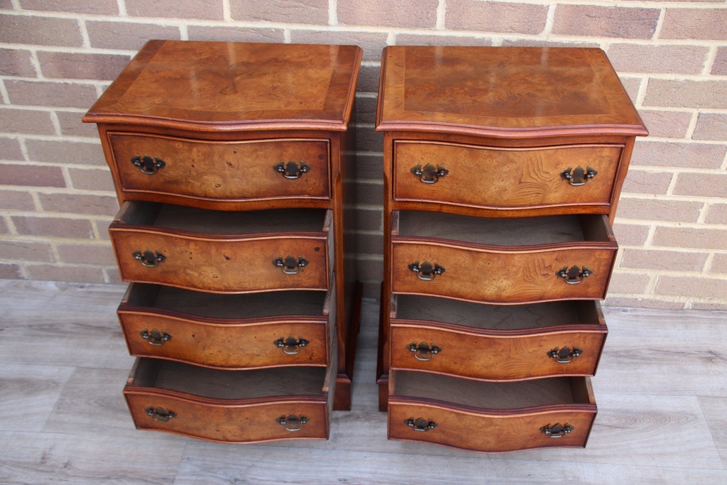 Pair of Walnut Serpentine Bedside Tables - Image 6
