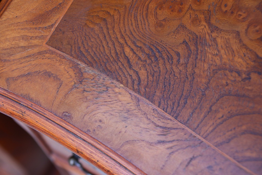 Pair of Walnut Serpentine Bedside Tables - Image 21