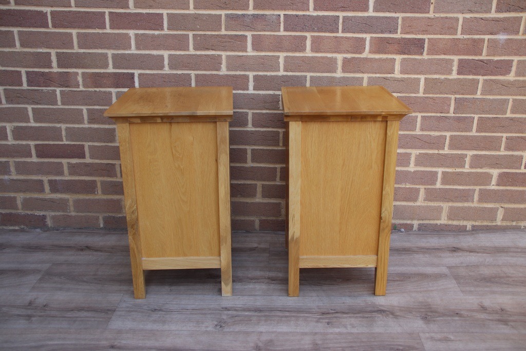 Pair of John Lewis Oak Bedside Tables - Image 10