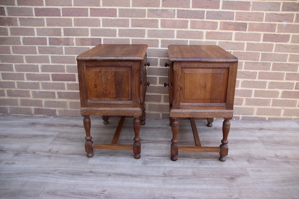 Pair of Oak Vintage Bedside Tables - Image 12