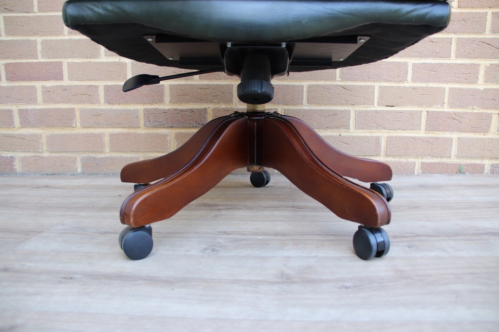 Chesterfield Padded Captains Chair - Image 8