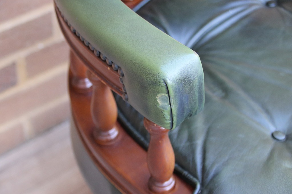 Chesterfield Padded Captains Chair - Image 10