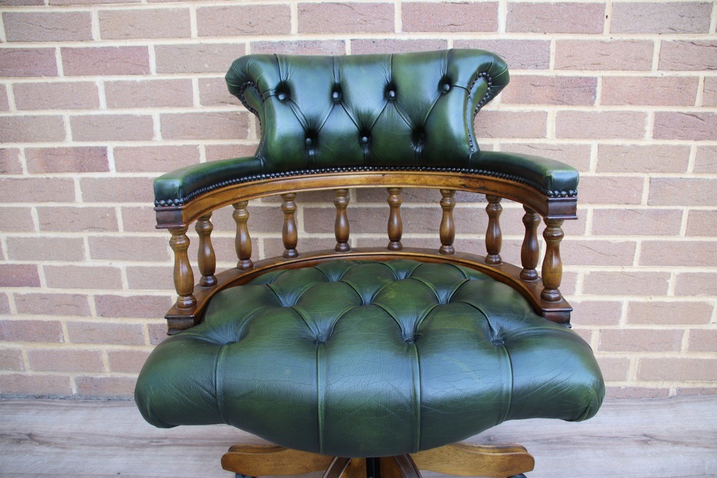 Captains Chair - Image 11