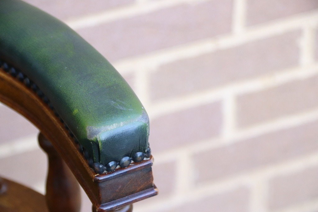 Captains Chair - Image 13