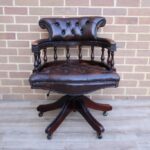 Chesterfield Vintage Captains Chair